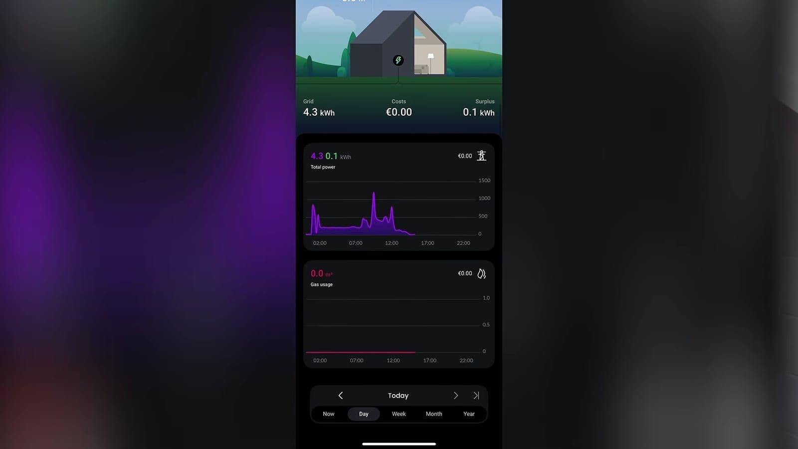 Grafieken van energieverbruik en opbrengst in de Jackery smartphone app